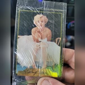 Marilyn Monroe Collectible Card